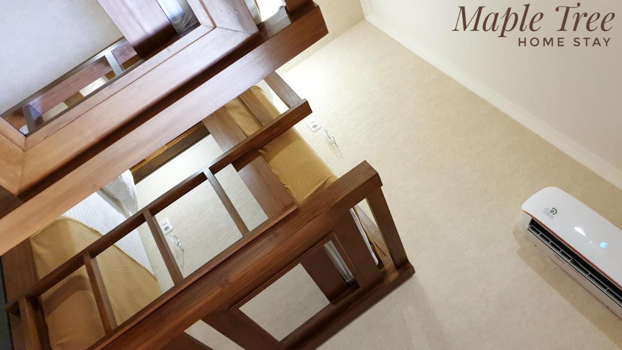 Maple Tree Homestay Maguwo エクステリア 写真