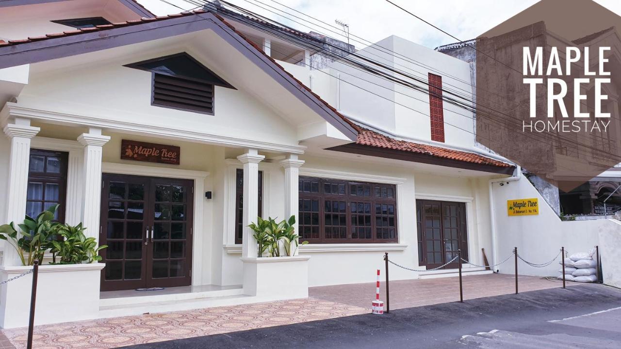 Maple Tree Homestay Maguwo エクステリア 写真