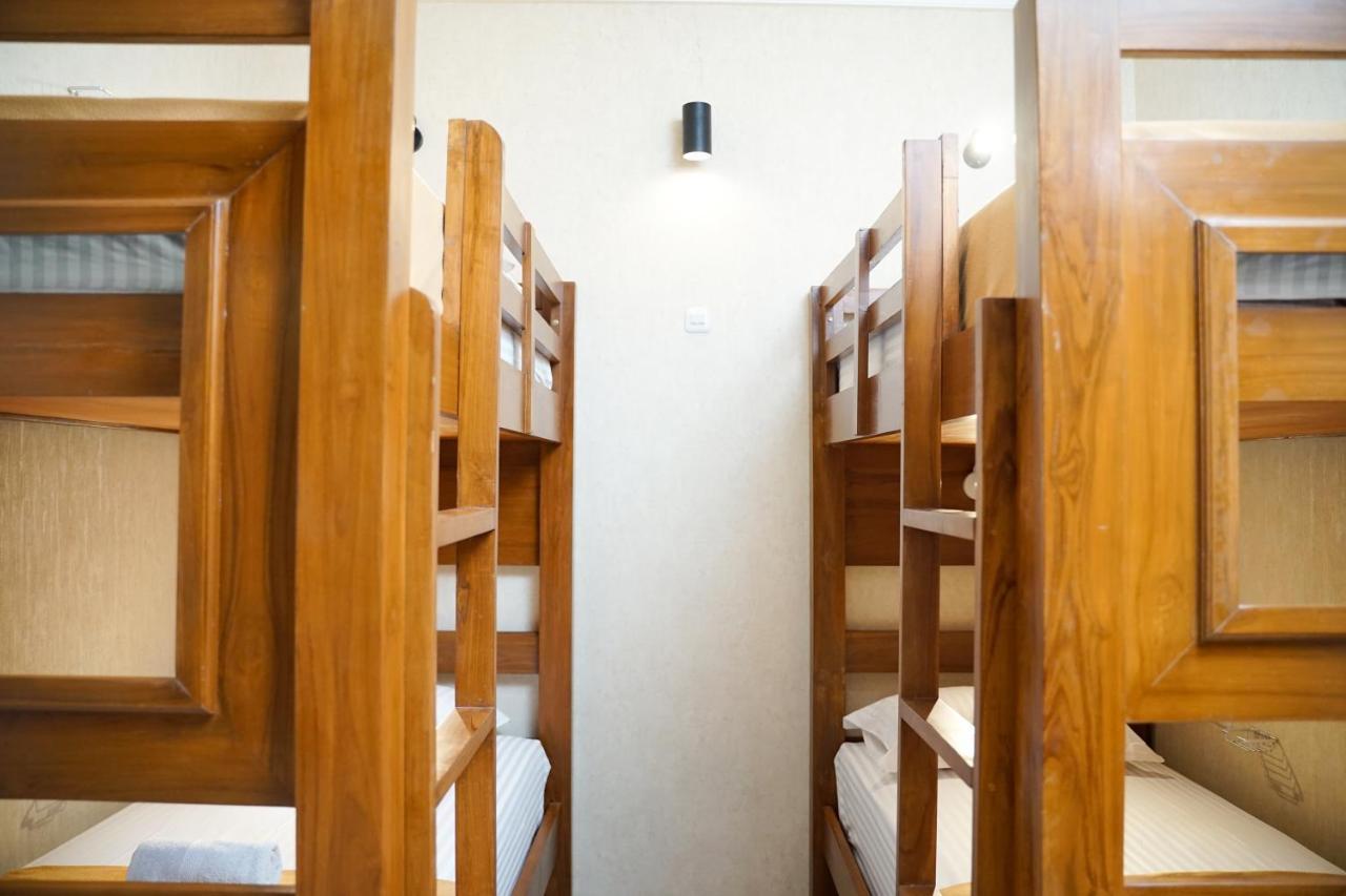 Maple Tree Homestay Maguwo エクステリア 写真