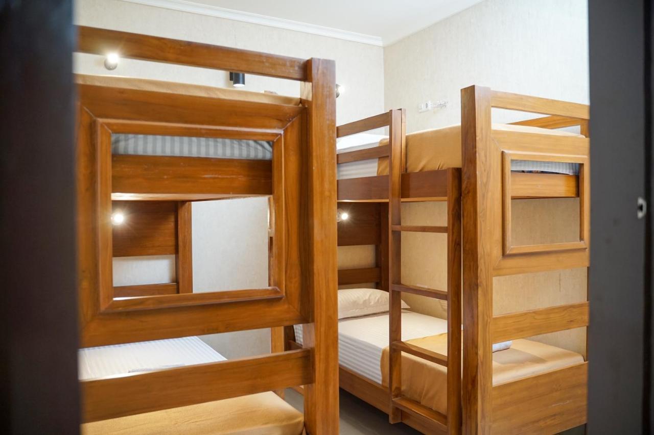 Maple Tree Homestay Maguwo エクステリア 写真
