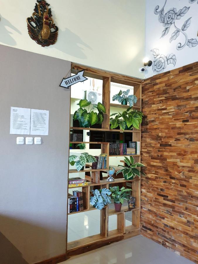 Maple Tree Homestay Maguwo エクステリア 写真