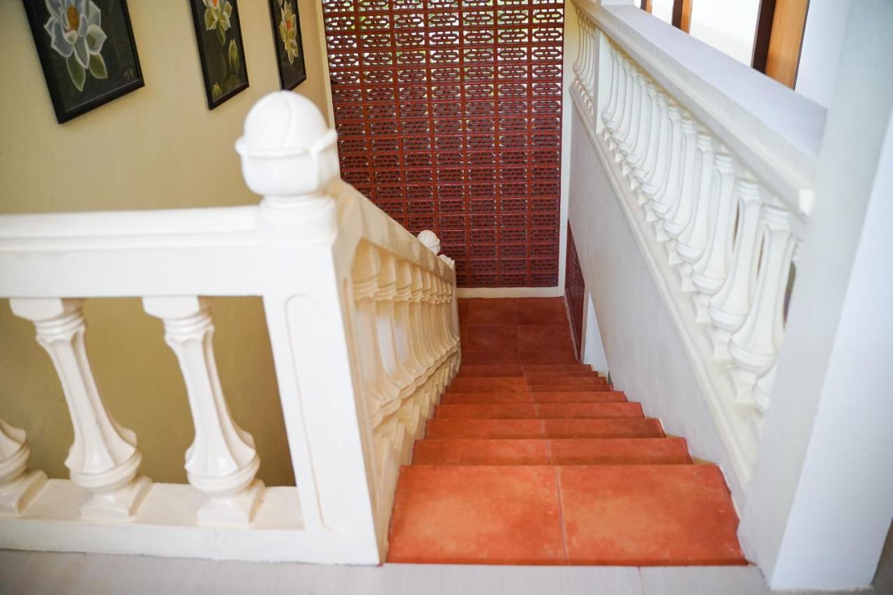 Maple Tree Homestay Maguwo エクステリア 写真